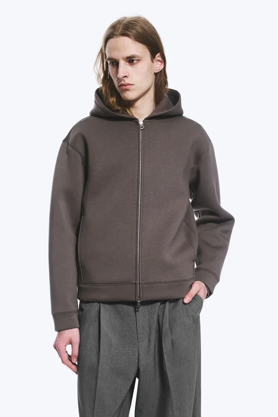 Sudadera con capucha y cremallera de tejido scuba – Marrón oscuro Sudadera con capucha y cremallera de tejido scuba – Marrón oscuro