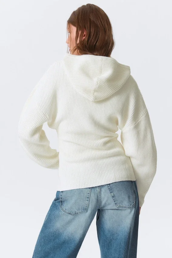 Sudadera con capucha y cremallera larga de punto – Blanca Sudadera con capucha y cremallera larga de punto – Blanca