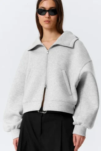 Sudadera con capucha y cremallera oversize de cuello alto tipo scuba – Gris jaspeado
