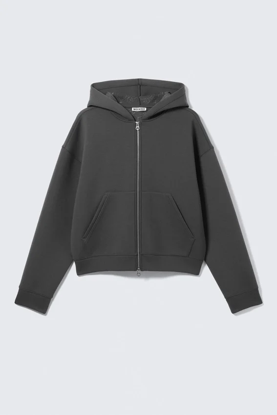 Sudadera con capucha y cremallera Simon Con estampados Scuba – Gris oscuro – Bordada Sudadera con capucha y cremallera Simon Con estampados Scuba – Gris oscuro – Bordada