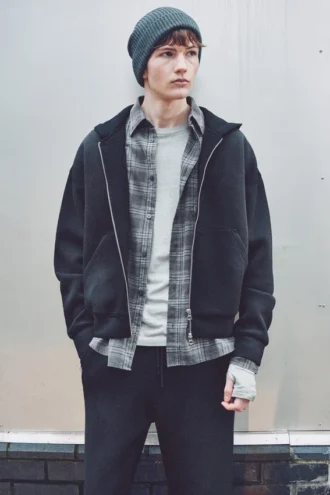 Sudadera con capucha y cremallera Simon Washed Scuba – Negro descolorido