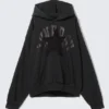 Sudadera con capucha y estampados, corte holgado y cuadrado – Negro – Synergy Sudadera con capucha y estampados, corte holgado y cuadrado – Negro – Synergy