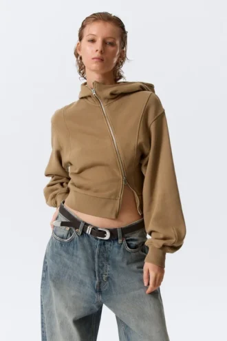 Sudadera corta con capucha y cremallera asimétrica – Beige oscuro lavado