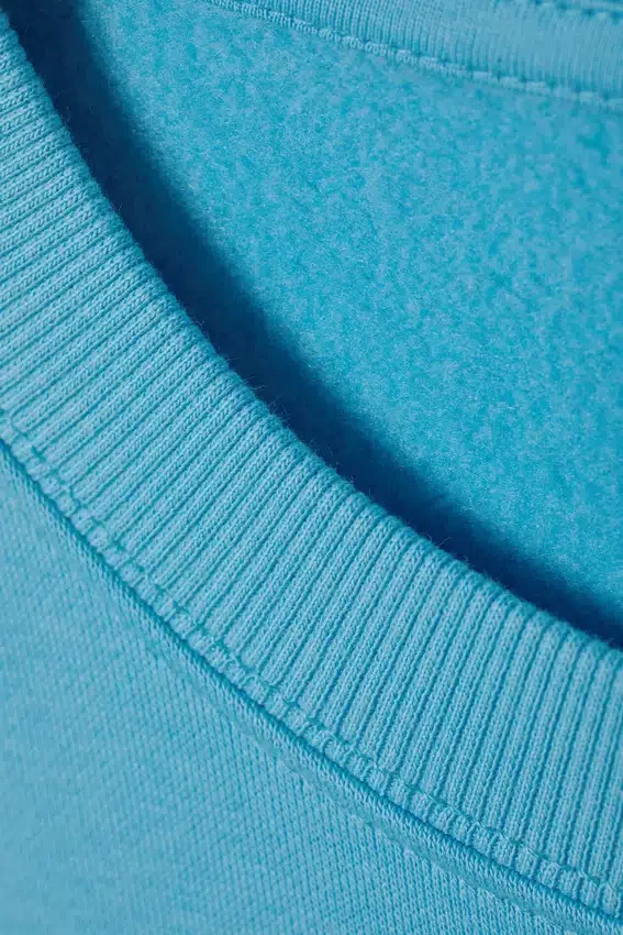 Sudadera estándar – Azul claro Sudadera estándar – Azul claro