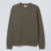 Sudadera estándar – Verde caqui Sudadera estándar – Verde caqui