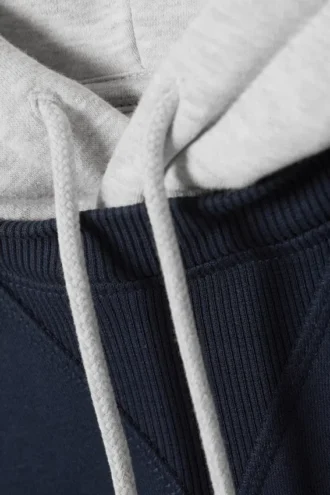Sudadera holgada con capucha y mangas raglán – Azul oscuro/Gris