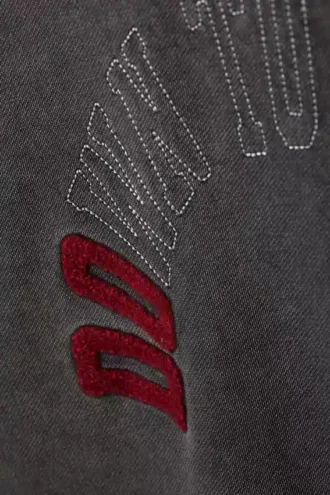 Sudadera holgada con estampados – Negro lavado – Down to Earth