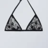 Sujetador de encaje con cuello halter – Negro Sujetador de encaje con cuello halter – Negro