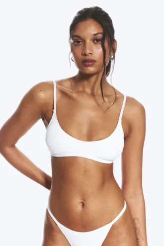 Sujetador halter de canalé suave – Blanco