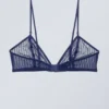 Sujetador tipo bralette de encaje Zelda – Azul marino Sujetador tipo bralette de encaje Zelda – Azul marino