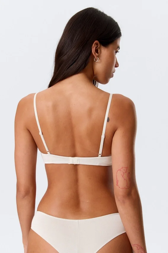 Sujetador triangular acolchado suave – Lavado claro Sujetador triangular acolchado suave – Lavado claro