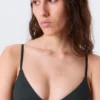 Sujetador triangular acolchado suave – Negro Sujetador triangular acolchado suave – Negro