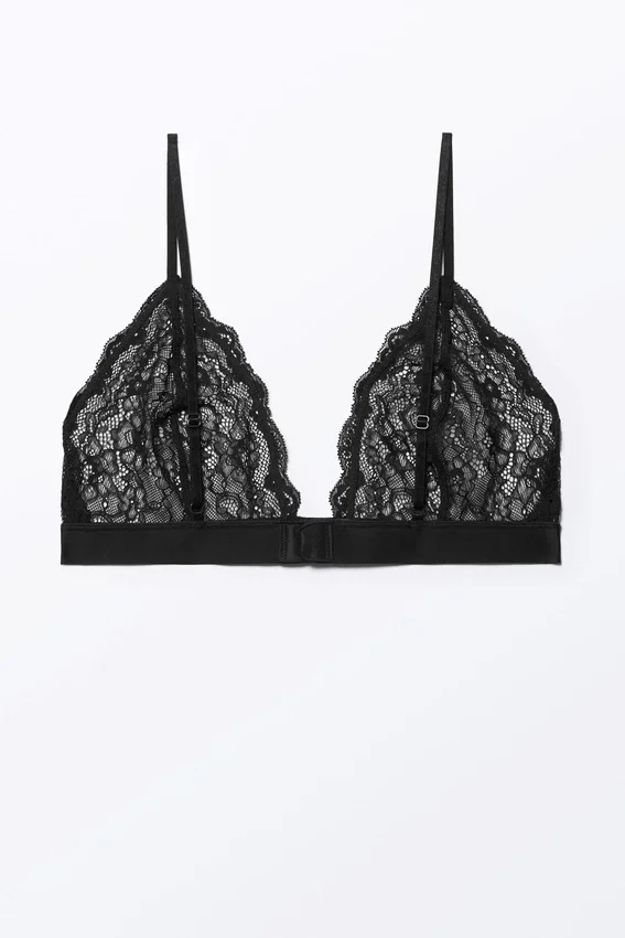 Sujetador triangular de encaje suave Lacey – Negro Sujetador triangular de encaje suave Lacey – Negro