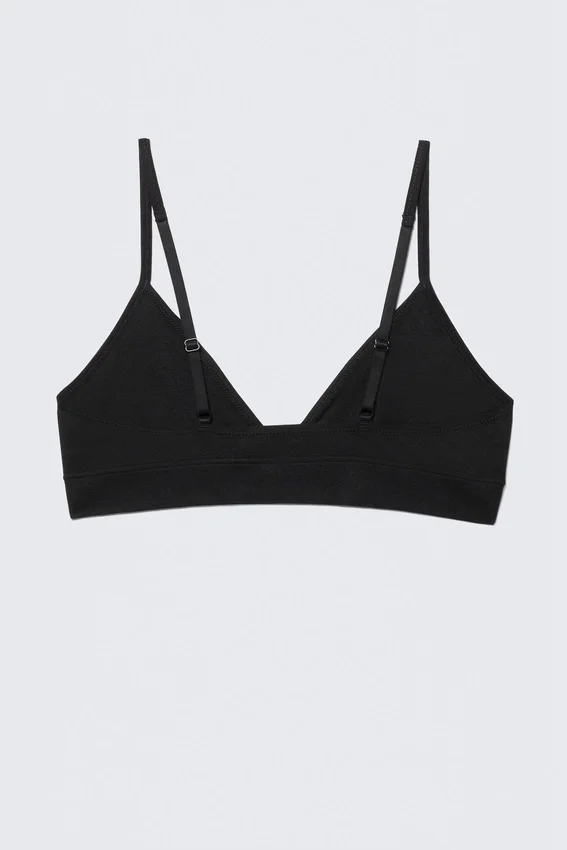 Sujetador triangular sin costuras y suave – Negro Sujetador triangular sin costuras y suave – Negro
