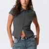 Top ajustado de manga corta con cremallera – Gris oscuro jaspeado