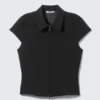 Top ajustado de manga corta con cremallera – Negro Top ajustado de manga corta con cremallera – Negro