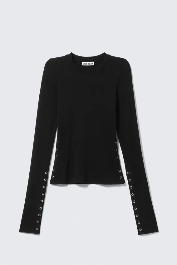 Top ajustado de manga larga con botones a presión – Negro Top ajustado de manga larga con botones a presión – Negro