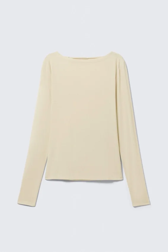 Top ajustado de manga larga con espalda abierta – Beige claro empolvado Top ajustado de manga larga con espalda abierta – Beige claro empolvado