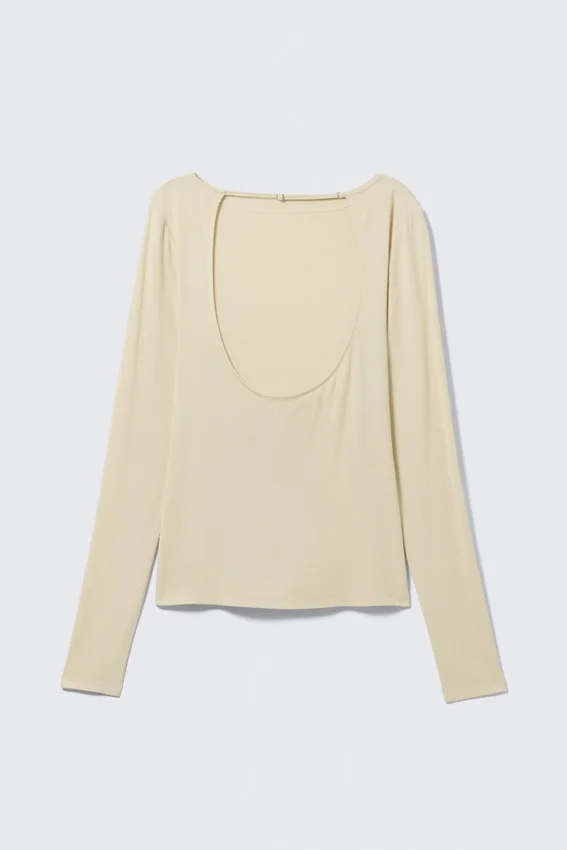 Top ajustado de manga larga con espalda abierta – Beige claro empolvado Top ajustado de manga larga con espalda abierta – Beige claro empolvado