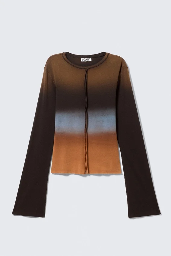 Top ajustado de manga larga con estampado – Degradado marrón oscuro Top ajustado de manga larga con estampado – Degradado marrón oscuro