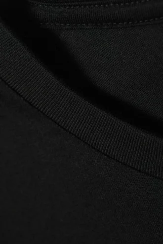 Top ajustado de manga larga – Negro