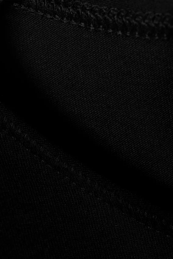 Top ajustado de manga tres cuartos – Negro Top ajustado de manga tres cuartos – Negro