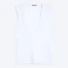Top ajustado sin mangas con cuello en V – Blanco Top ajustado sin mangas con cuello en V – Blanco