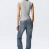 Top ajustado sin mangas con cuello en V – Gris claro jaspeado Top ajustado sin mangas con cuello en V – Gris claro jaspeado
