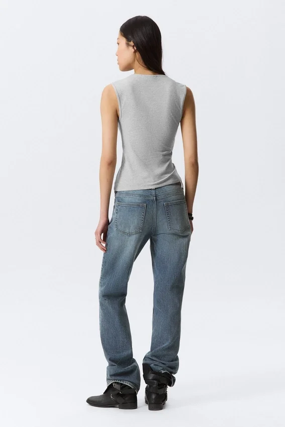 Top ajustado sin mangas con cuello en V – Gris claro jaspeado Top ajustado sin mangas con cuello en V – Gris claro jaspeado