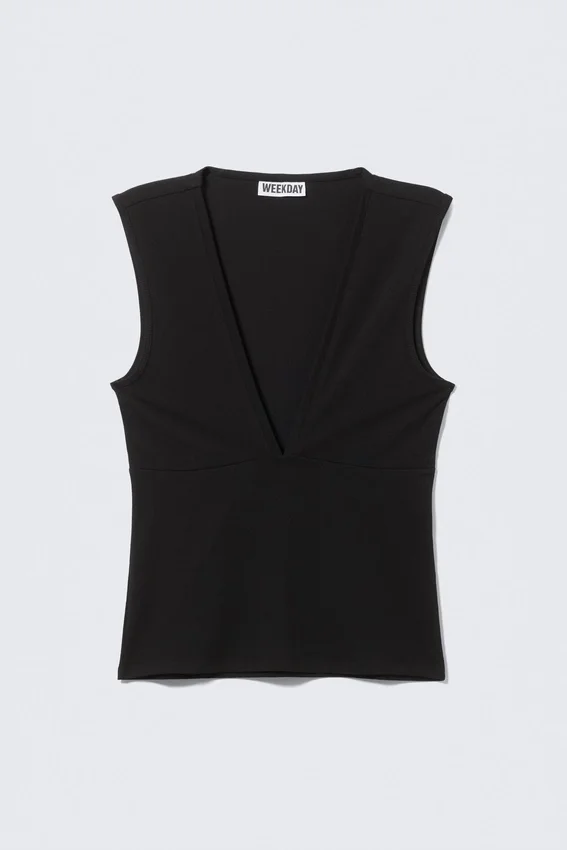 Top ajustado sin mangas con cuello en V – Negro Top ajustado sin mangas con cuello en V – Negro
