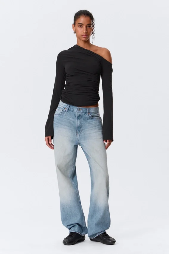 Top asimétrico de lyocell con caída – Negro Top asimétrico de lyocell con caída – Negro