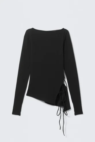 Top asimétrico de manga larga con espalda cruzada – Negro