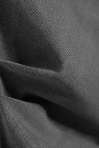 Top asimétrico sin mangas de sarga – Rayas diplomáticas en gris empolvado