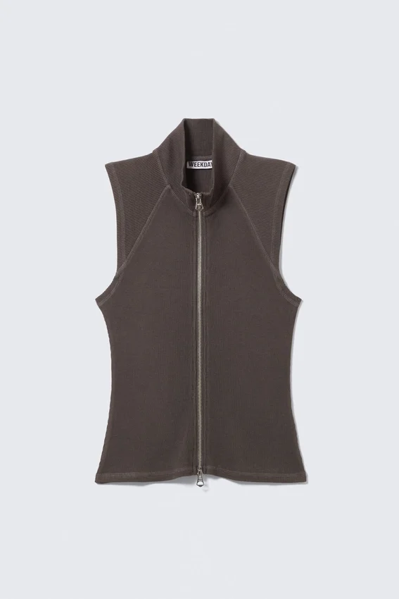 Top con cuello alto acanalado y cremallera – Gris oscuro Top con cuello alto acanalado y cremallera – Gris oscuro