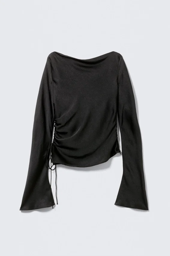 Top con cuello barco fruncido y mangas acampanadas – Negro Top con cuello barco fruncido y mangas acampanadas – Negro
