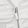 Top con cuello en V fruncido y cremallera – Blanco
