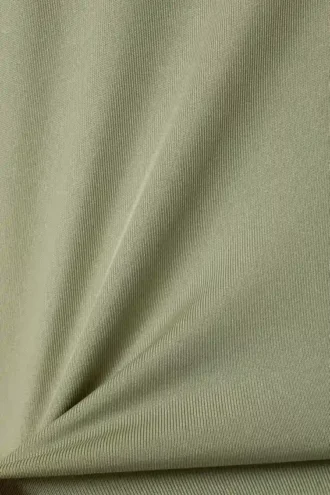Top con cuello halter Astrid – Verde caqui claro