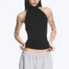 Top con cuello halter drapeado – Negro Top con cuello halter drapeado – Negro