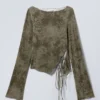 Top con lazo lateral – Taupe – Granito ahumado