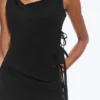 Top cruzado asimétrico con tirantes – Negro Top cruzado asimétrico con tirantes – Negro