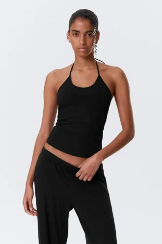 Top de algodón ajustado con cuello halter – Negro Top de algodón ajustado con cuello halter – Negro