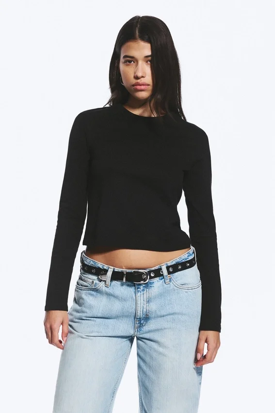 Top de algodón de manga larga y corte entallado – Negro Top de algodón de manga larga y corte entallado – Negro