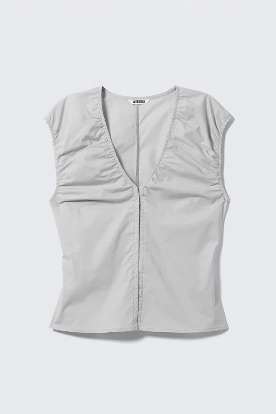 Top de algodón sin mangas con cuello en V – Gris claro Top de algodón sin mangas con cuello en V – Gris claro