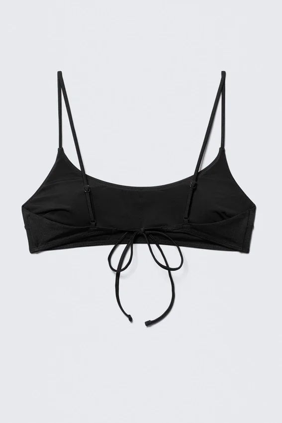 Top de bikini acolchado con lazo – Negro Top de bikini acolchado con lazo – Negro