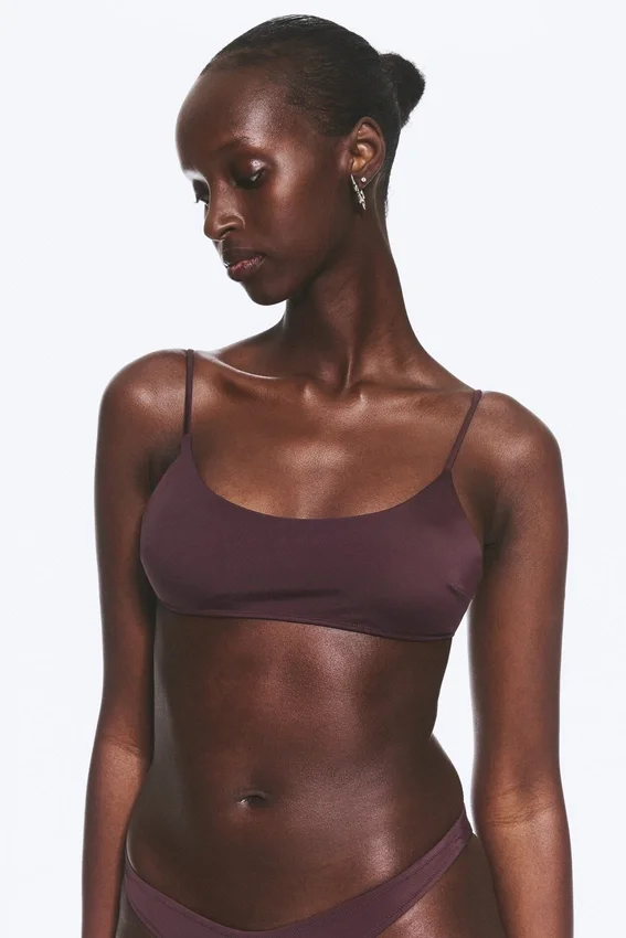 Top de bikini acolchado con lazo – Rojo oscuro Top de bikini acolchado con lazo – Rojo oscuro