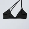 Top de bikini asimétrico tipo jersey – Negro Top de bikini asimétrico tipo jersey – Negro