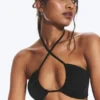 Top de bikini bandeau con fruncidos y cuello halter – Negro