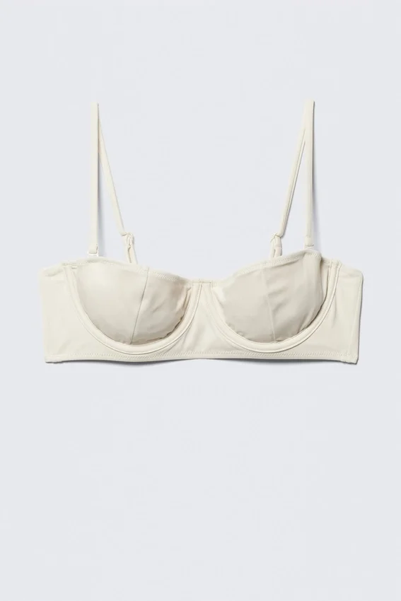 Top de bikini con aros versátil – Beige claro Top de bikini con aros versátil – Beige claro