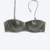 Top de bikini con aros y relleno – Gris empolvado Top de bikini con aros y relleno – Gris empolvado