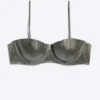 Top de bikini con aros y relleno – Gris empolvado Top de bikini con aros y relleno – Gris empolvado